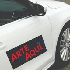 Adesivo para Carro com Imã Magnético  Vinil Resistente à Água Personalizado