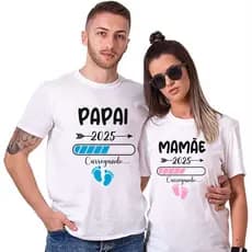 Camiseta Casal Papai Mamãe 2025 Kit 2 Blusas Esperando Bebê - Grávida Carregando...