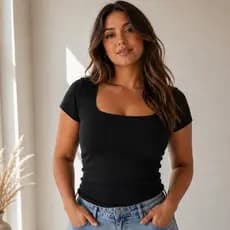 Blusa feminina Suplex toque Macio Básica decote quadrado Elegante manga curta. Envio Imediato