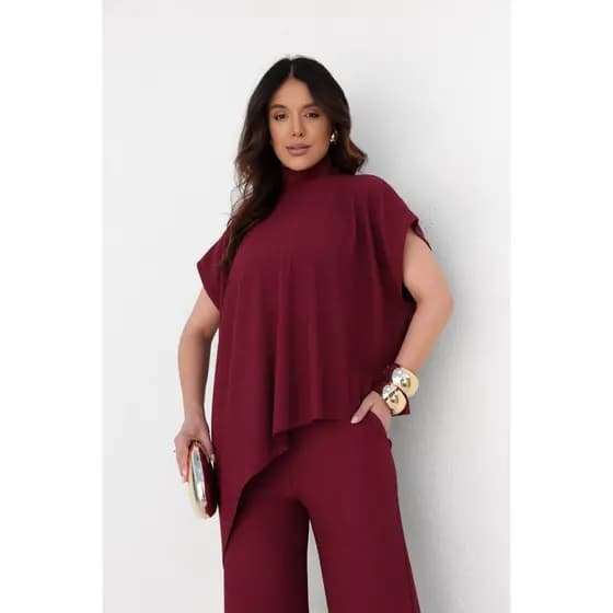 Conjunto Assimétrico Ana Ruga Elegante Confortável Com Gola
