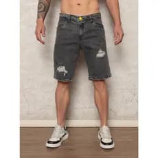 Shorts jeans cinza escuro com lavagem e rasgos, essenciais para os homens estilosos
