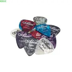 KBOX 5 Peças De Palheta De Guitarra Em Cores Mistas , Palhetas De Celulóide De Cor Aleatória ,