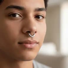Anel De Nariz  , Brinco De Cartilagem Piercing Hipoalergênico Em Forma De Crescente , Joia Corporal Sem Sold