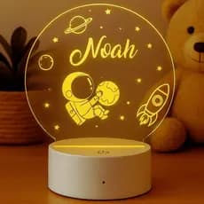 Luminária LED 3D Personalizada com nome Noah – Abajur Infantil Decorativo Quarto Menino