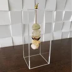 escultura de pedras naturais/caixa de acrílico com pedras/citrino/pirita/quartzo/terço decorativo/decoração com pedras