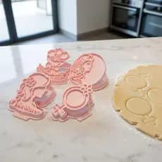 Cortador Biscoito Pasta Americana Dia Da Mulher 7cm Com Puxador