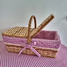 Kit Cesta Piquenique Vime C/ Forro 43x25x16cm + Toalha Xadrez