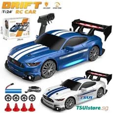 4WD RC Drift Car Toy GTR Ford Mustang 1/24 Modelo Off-Road Carro De Corrida Esportiva 2.4G Controle Remoto AE86 Brinquedos Para Veículos