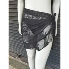 saida de praia renda saia curta moda verao.