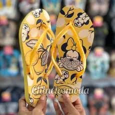 Havaianas Chinelo Disney Slim Feminino Original Princesas Mickey Minnie