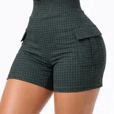 Bermuda Short Cargo Bengaline Alfaiataria Cintura Alta Levanta Bumbum Com Lycra Alta Elasticidade