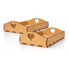 Kit Variação 5/10/15/20 Bandejas Mdf Com Corações Vazados
