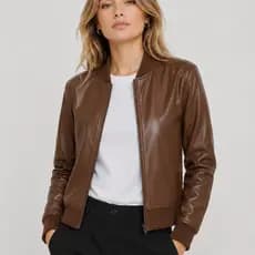 Jaqueta Feminina Bomber Vinho Material Sintético Estilosa para o Inverno Look Moderno