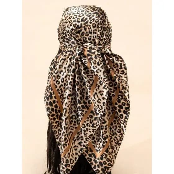 Lenço Cetim Grande Animal Print / Onça -  Moda Feminina Bandana