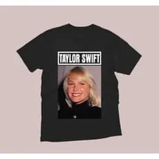 Camiseta Meme Taylor Swift 100% Algodão Unissex