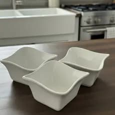 Petisqueiras Cerâmica Blanc Quadrado Ondulado Mini Bowl Para Sobremesas Petiscos Molhos Luxuosa E Elegante