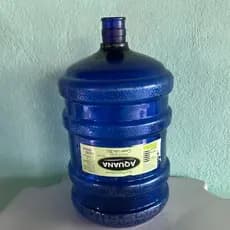 galão de água mineral natural azul 20 litros vazios, vasilhame de água 20 litros usado  (bazar, desapego)