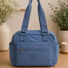 Bolsa Femenina Media Transversal de Ombro em Nylon - Cabe Notebook 15''