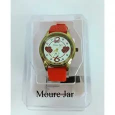 Relógio Feminino Mourejar com pulseira de borracha vermelho e mostrador prata com corações