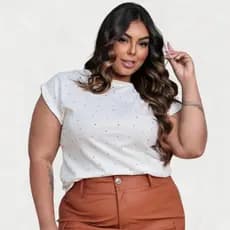 Blusa Feminina Plus Size Detalhes de Strass 100% Algodão Estilo Confortável e Moderno para o Dia a Dia