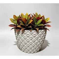 Vaso Decorativo Cone Diamante P 19 cm Sala Moderna Aparador Hall de Entrada Decoração Luxo Resistente Leve Durável