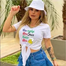 T-Shirt Baby Look Blusas Femininas FRASES Carnaval 2025 Moda Verão ENCHE MEU COPO