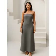 Vestido Tomara que Caia Reto com Bolso Chique Confortável com Fenda