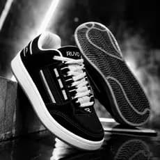 Tênis Tesla Refletivo Coin 34 ao 43 Numerações Especiais Classic Skate Casual Confortável Oferta