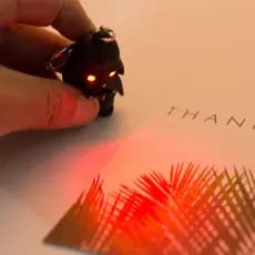 Chaveiro Unissex Luz Preta Darth Vader Pingente LED Para Presente Masculino