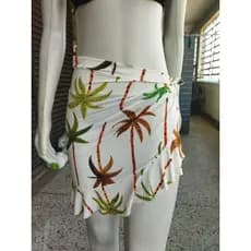 saia de praia floral com babados.