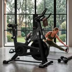 BICICLETA ERGOMÉTRICA SPINNING FITNESS SX3 10KG BEON PRETA
