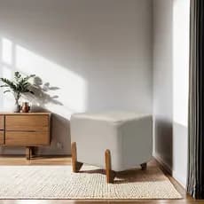 Puff Retangular Pé de Madeira Decorativo para Sala Orgânico Confortável e Reforçado Bouclé