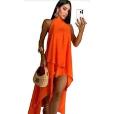 Vestido alongado com babados e com amarração em pescoço ideal para festa.Laranja Gola Halter