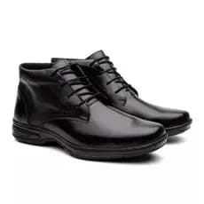 Bota Masculina Ortopédica de Couro Legitimo Solado Borracha Antiderrapante Super Confortável
