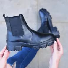 Bota Feminina Tratorada Coturno Blogueira Botina Confortável com Elástico