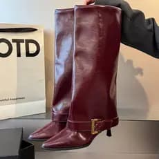Bota Feminina Trouser Leaf, Nova Coleção Outono/Inverno 2025, Cano Alto, Bico Fino, Salto Stiletto, Sem Cano até o Joelh