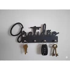 Porta chaves de parede decorativo GRATIDÃO em MDF 4MM  Com 4 gachos Preto 25x10