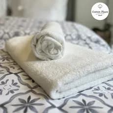 Toalha de Banho Grande Linha Hotel Premium Barcelos 77cmX160cm Cor Branca
