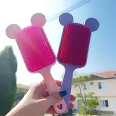 Escova Raquete Orelhinha Flex Mickey Para Desembaraçar Cabelos