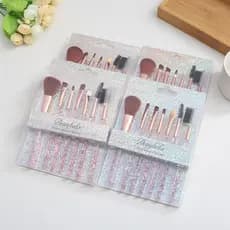 Kit 7 Pincéis de Maquiagem para Iniciantes – Portátil com Cerdas Macias e Cabo Longo