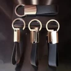 Chaveiro Masculino Couro Sintético Com Metal Cromado Premium Para Chaves e Carro