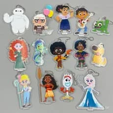 Produtos soltos: Chaveiros de acrílico comemorativos do 100º aniversário, com personagens de Up, Big White, Elsa e Forky