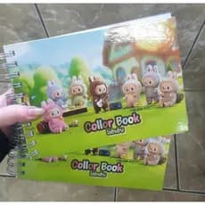 Livro de colorir Labubu com 50 ilustrações exclusivas Capa dura e folhas grossas. Estimula criatividade e imaginação.