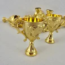 KIT 6 /10/12 Troféu Taça Dourado de Luxo 9x9cm -  Lembrancinha Festa
