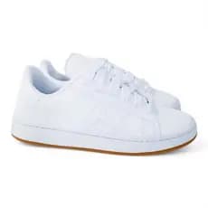 Tênis Feminino Casual: Conforto, Estilo e Versatilidade para o Dia a Dia