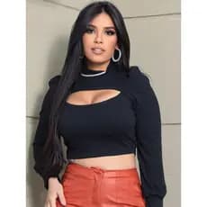 Cropped Canelado Feminino Com Decote no Busto Bojo