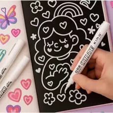 ✏️ Caneta Marcadora Especial Branca com Duas Pontas – 1mm e 5mm – Secagem Rápida