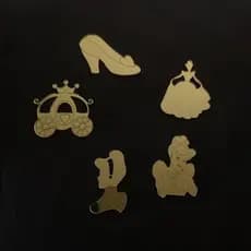 APLIQUE ACRILICO KIT CINDERELA 4CM KIT 10 UNIDADES ESPELHADO