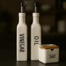 Kit Vinagreiro Saleiro e Azeiteiro ou Oleo Branco Vidro com Dosador Inox e Tampa de Bambu Sal Vinagre Azeite Porcelana