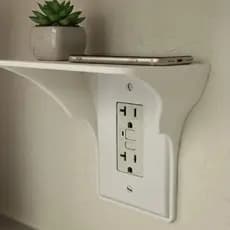 Suporte Prateleira Para Tomada Celular Carregador Decoração top